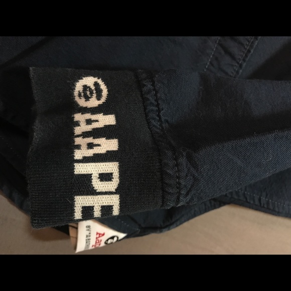 Aape button up size medium - Picture 14 of 15